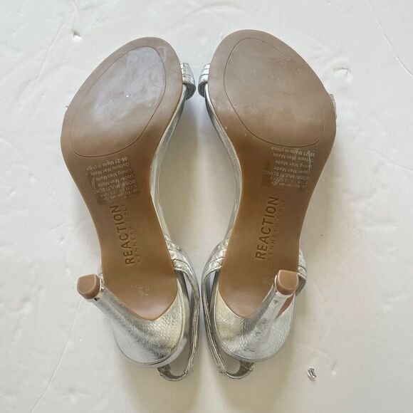 Kenneth Cole Bobbi Womens Sling Back Heeled Sandal Silver 5M - Picture 7 of 9